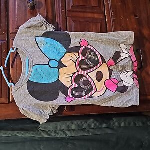!!. Girls size 5 top